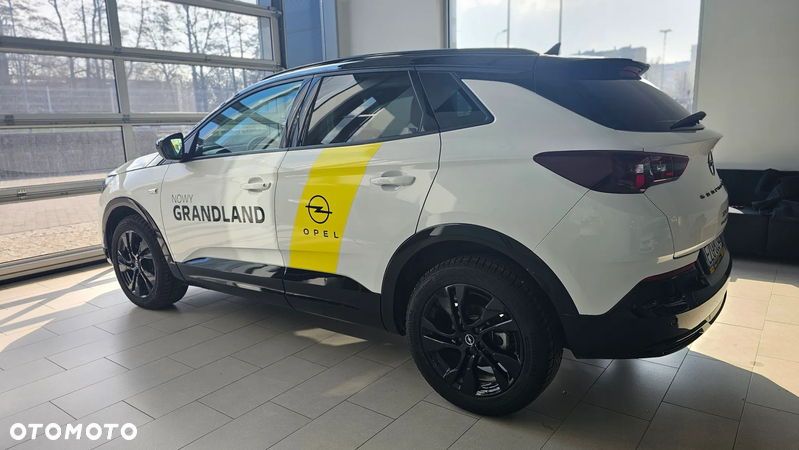 Opel Grandland 1.2 T GS S&S - 12