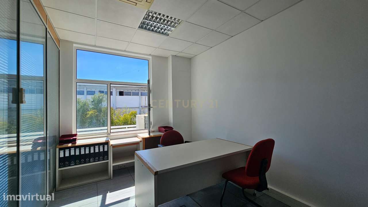 Escritório amplo e totalmente equipado no ElosPark II, em S. Marcos-19