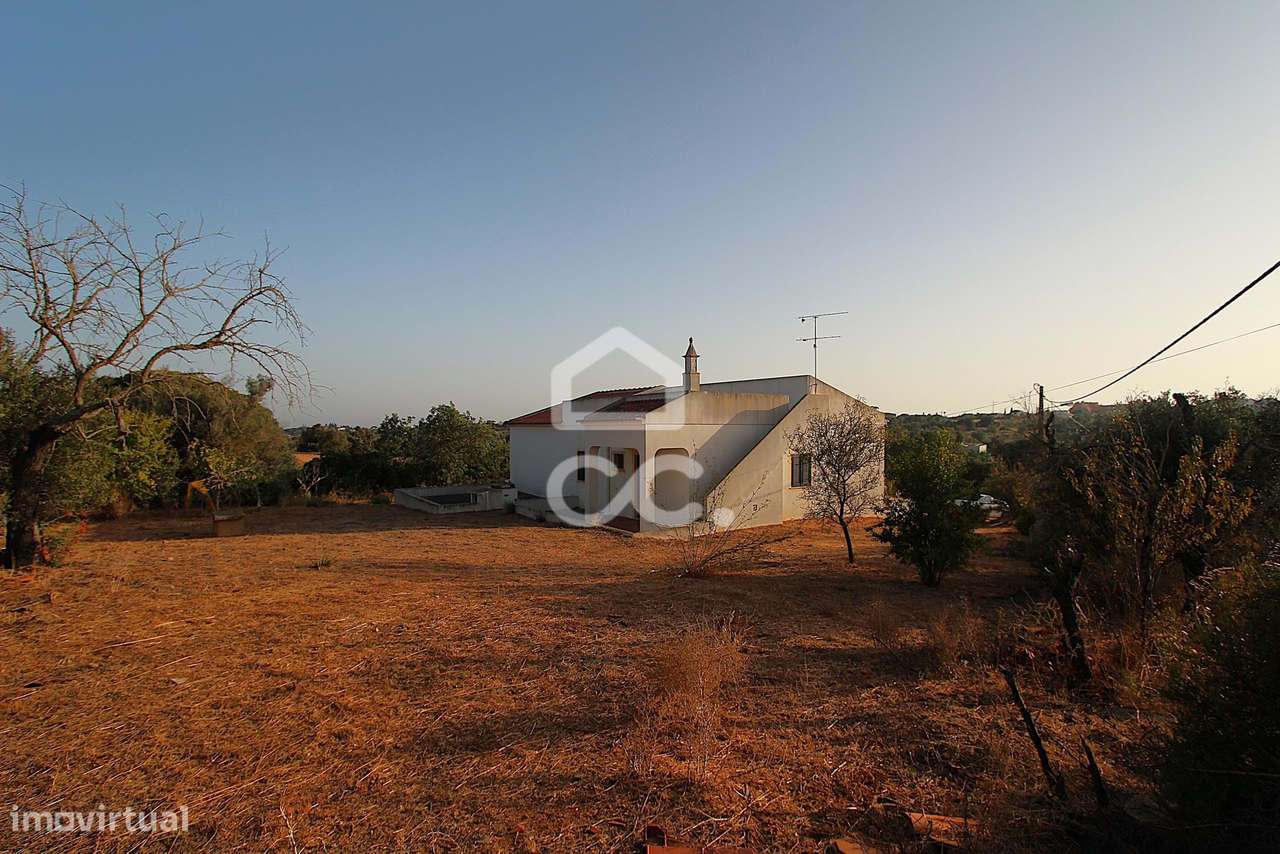 Viva o encanto do Algarve na sua própria quintinha a 8 min. das praias-26