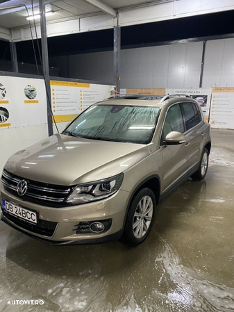 Volkswagen Tiguan 2.0 TDI 4Motion DSG BMT Sport & Style - 1