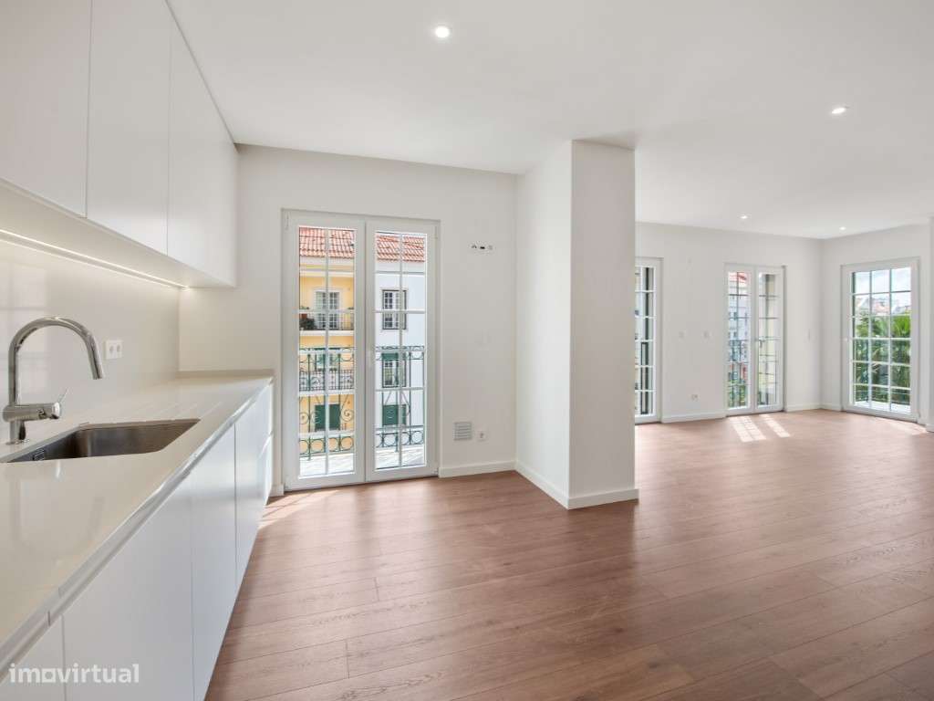 Apartamento T4 para venda no 'Neudel' - com terraço-5