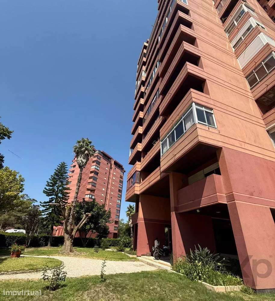 Excelente apartamento T1 para venda com vista de mar em São João da Ca - Grande imagem: 4/12