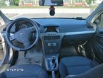 Opel Astra III 1.7 CDTI Cosmo - 2