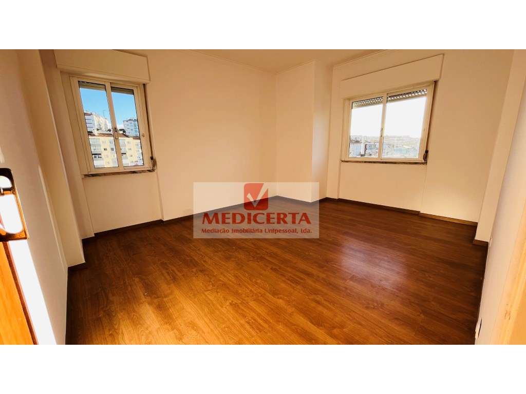 Apartamento T2 Venda Sintra - Grande imagem: 4/14