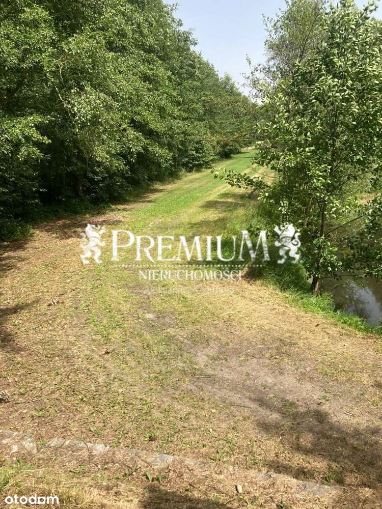 Wyjatkowa nieruchomość - działka z prywatnym-6