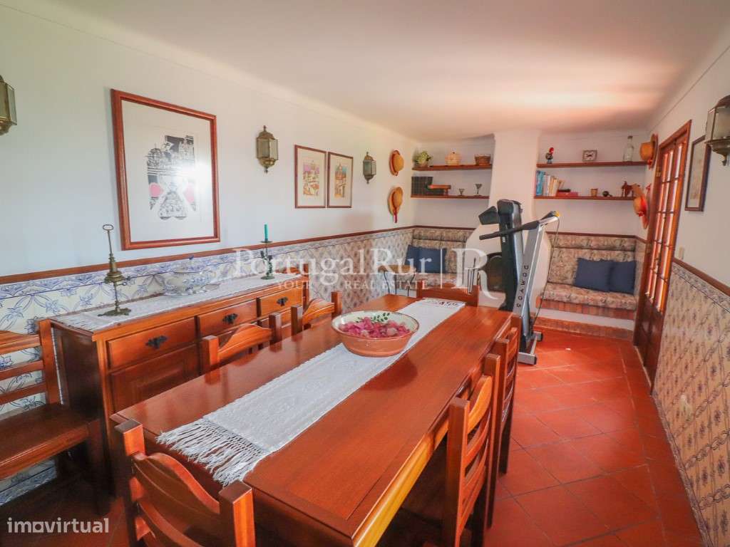 Quintinha com várias habitações em Vila Franca de Xira-43