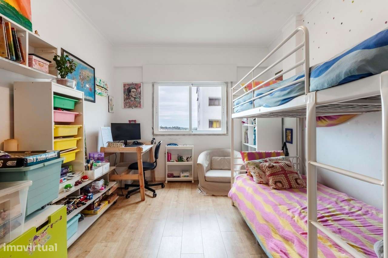 Apartamento T2 c/ 2 Wcs Totalmente Remodelado na Rinchoa, Sintra-30