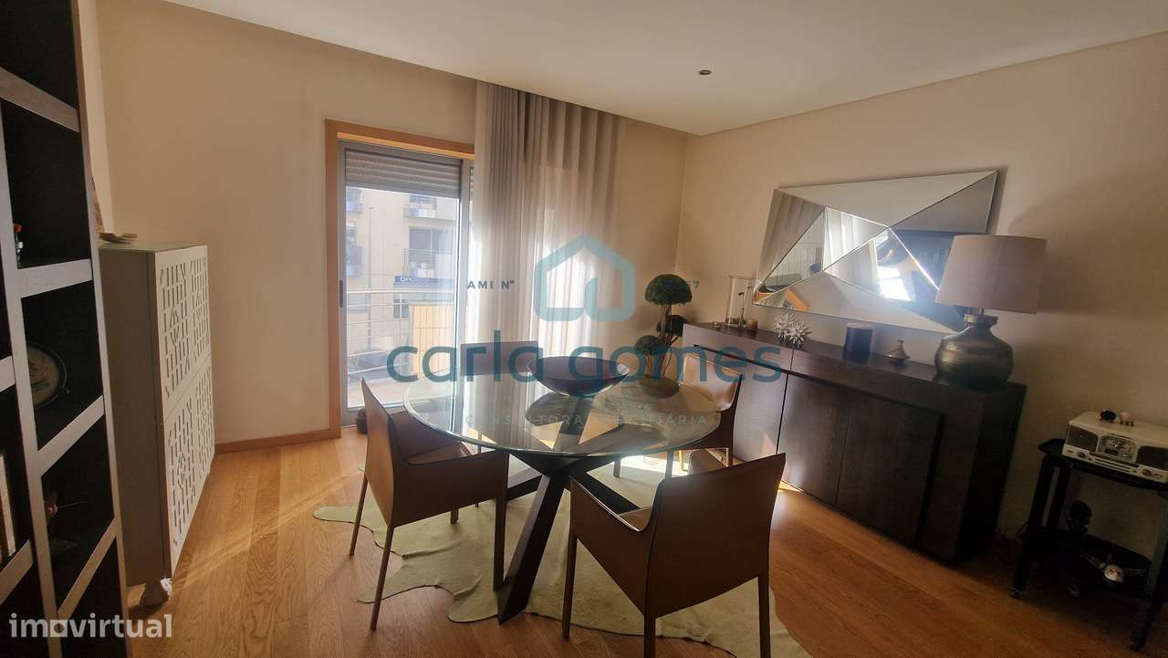 APARTAMENTO T2 C/SUÍTE VARANDA LUGAR DE GARAGEM | RIO TINTO, GONDOMAR-5