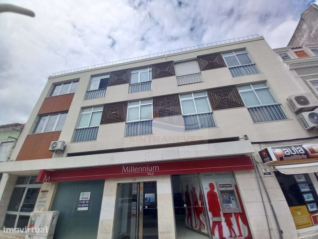 Excelente T2 no Centro do Montijo, Com Varanda, próximo à Câmara Mu... - Grande imagem: 2/30