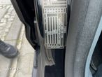 Ford Grand C-MAX - 32