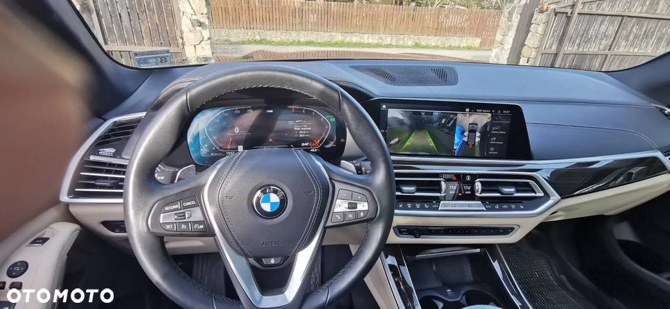 BMW X5 xDrive40i - 17