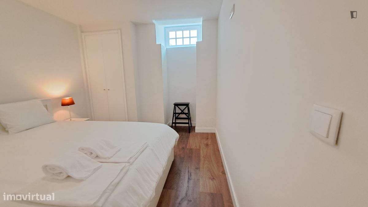 Apartamento com 1 quartos - localizado em Lapa Lisbon - Grande imagem: 2/6