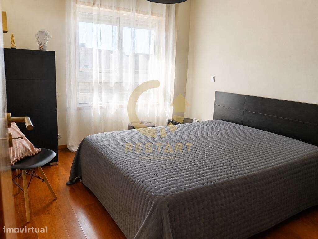 T2 Mobilado em Condomínio Fechado com Piscina | Vila Nova da Telha – M-25