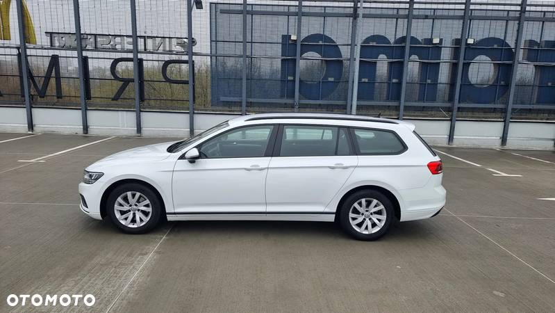 Volkswagen Passat 1.5 TSI EVO Business DSG - 4