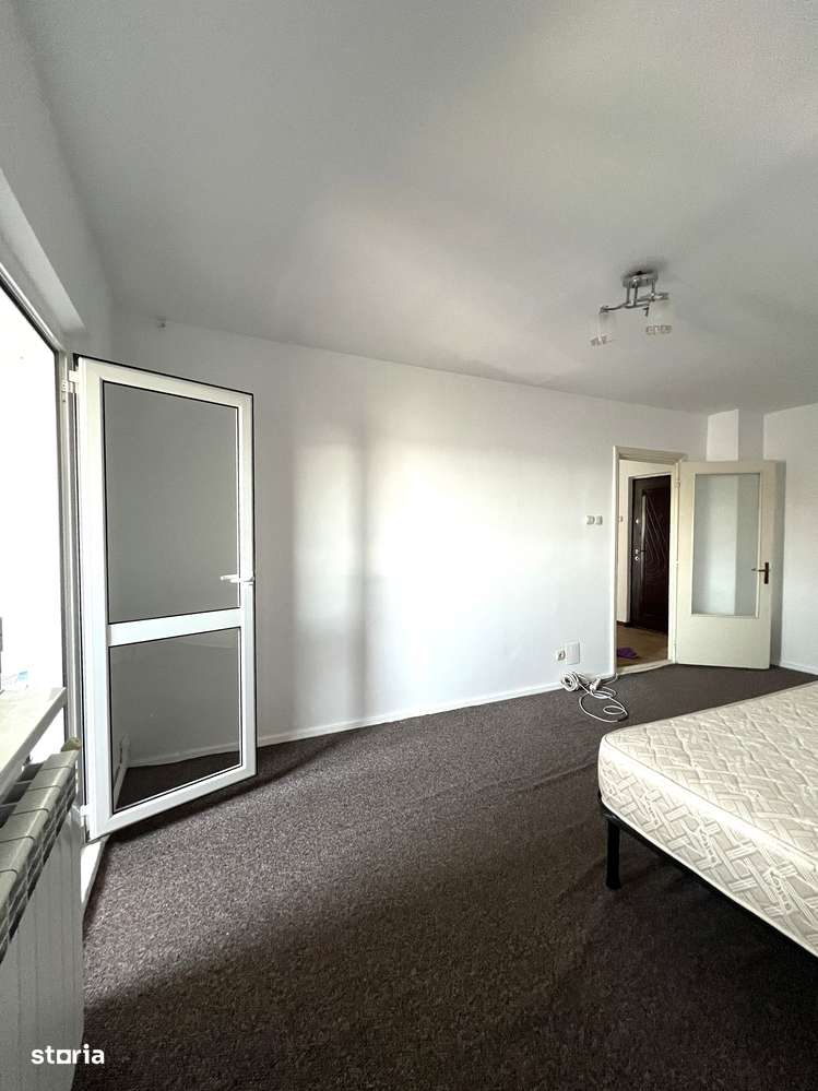 Apartament spatios, doua camere decomandate, etaj 4 din 4, IC Frimu - Imagine principală: 2/11