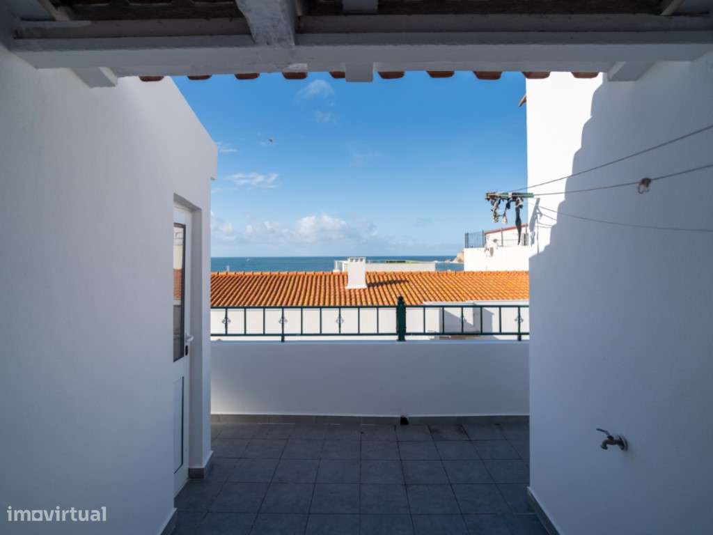 Apartamento T2+1 com Vista Mar a 2 passos da praia da Nazaré-29