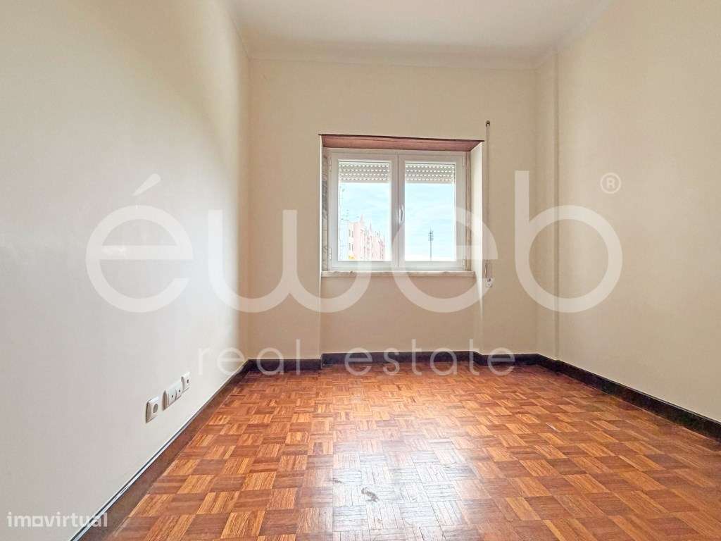 Apartamento T4, Bonfim, Setúbal-27