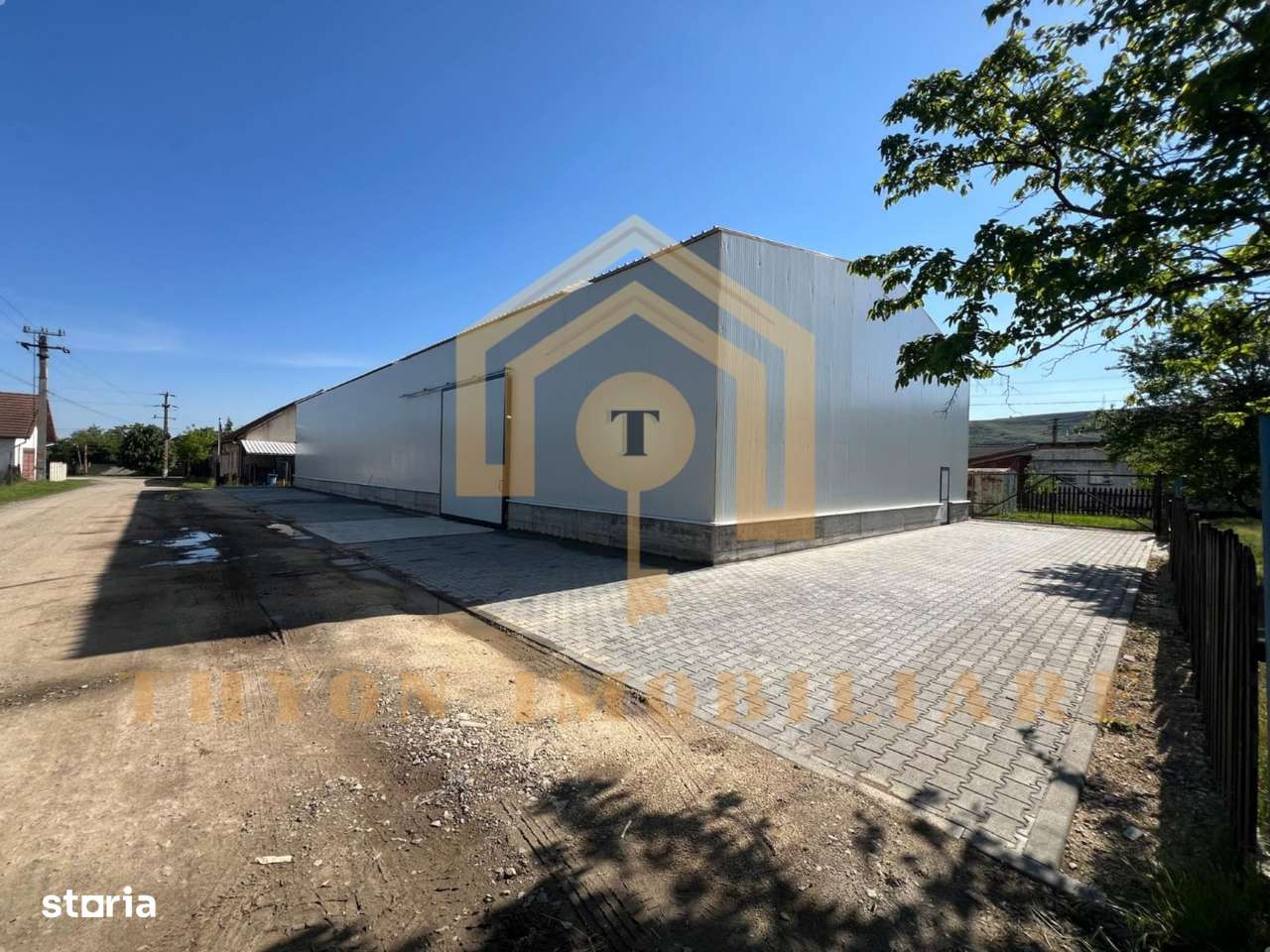 Hala Industriala Betonata Petresti - Imagine principală: 1/13