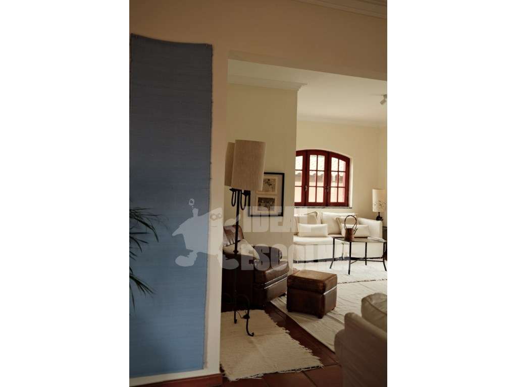 EXCELENTE MORADIA -850.000 €
 MUITO PERTO DAS PRAIAS ...
 BELVERD...-11