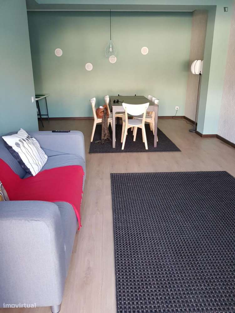 Quarto - localizado em Cedofeita Porto - Grande imagem: 2/10