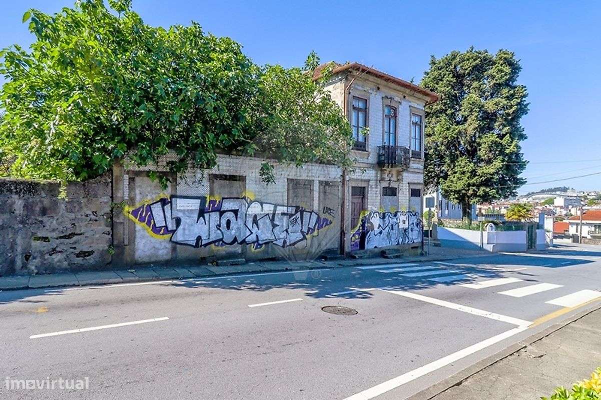 Moradia T6 para venda - Grande imagem: 3/17