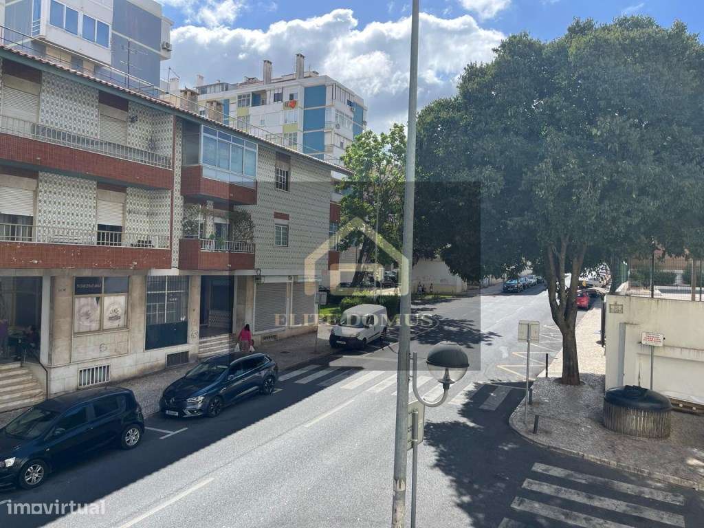 T1 com varandas e prédio com elevador! - Grande imagem: 5/22