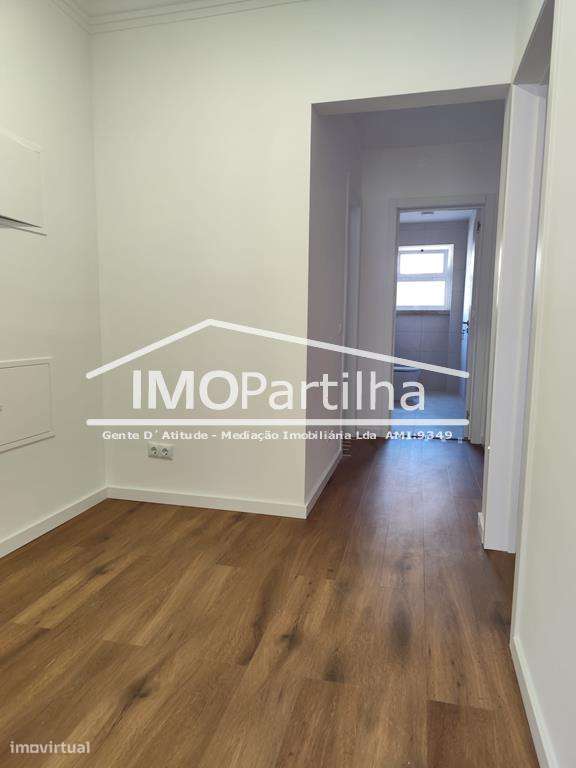 T2 P/ Arrendar em São Domingos de Benfica - Grande imagem: 3/12