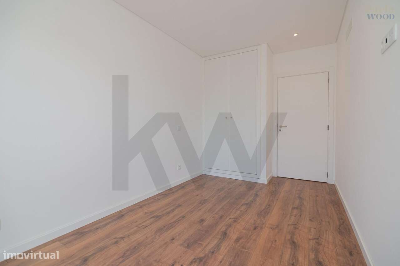 Excelente apartamento novo entre a cidade e o mar-48