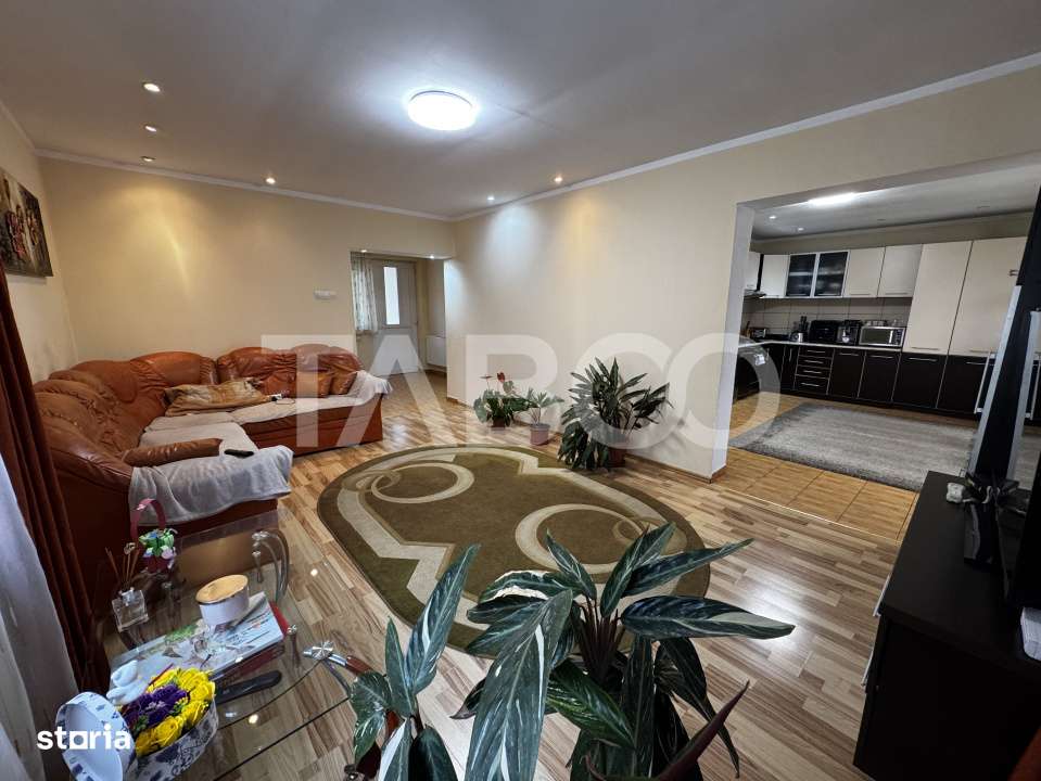 COMISION 0! Casa individuala teren 500 mp si panouri solare Cristian - Imagine principală: 4/19