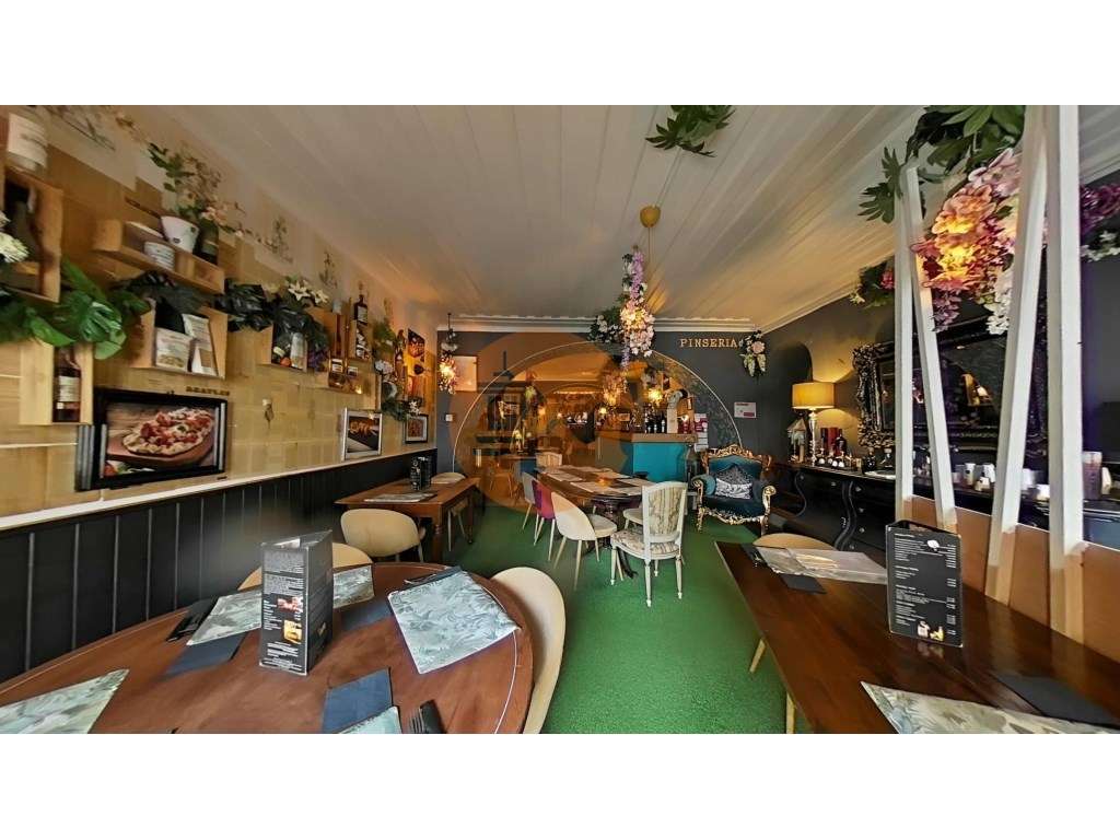 Restaurante Equipado e Pronto a Operar com Decoração Única! - Grande imagem: 5/24