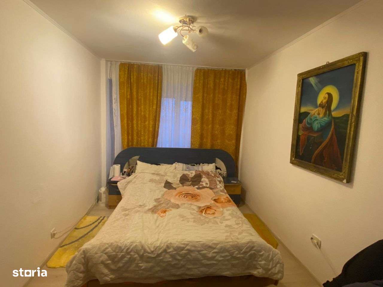 Apartament 3 camere Mioveni, Et4, zona Piata - Imagine principală: 2/7