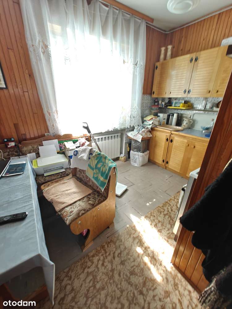 Dom + budynek mieszkalny w centrum Kobyłki. Pod mieszkania na wynajem-6