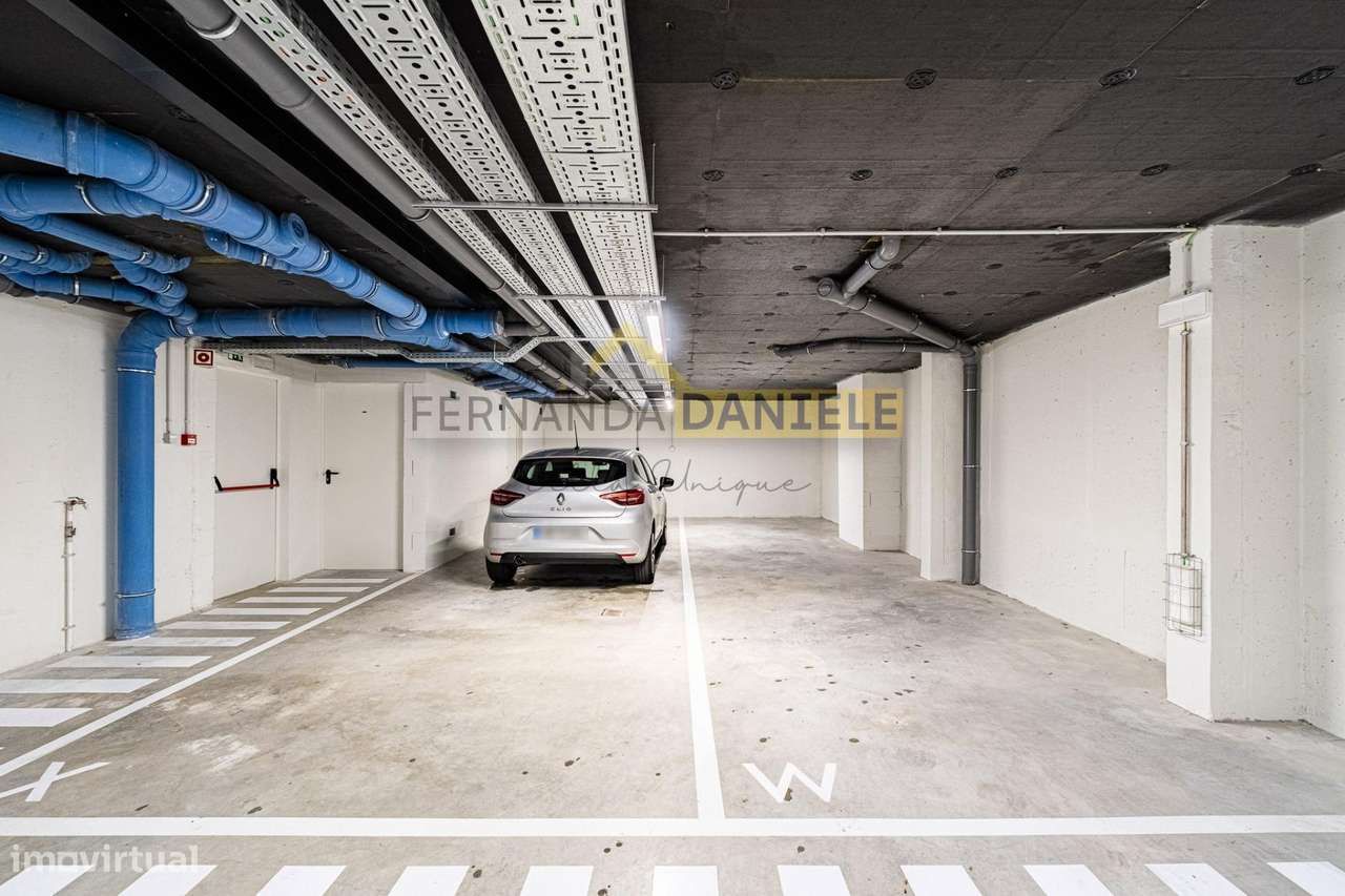 Apartamento T3 com Varanda e Garagem – Varandas do Parque-28
