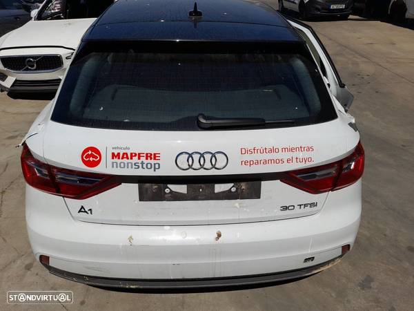 Tampa Da Mala / Portão Mala Audi A1 Sportback (Gba) - 1