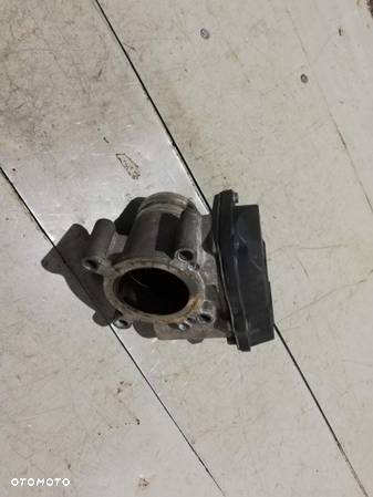 PRZEPUSTNICA SKODA VW SEAT AUDI 1.2 BENZYNA 03D 133 062 E - 3