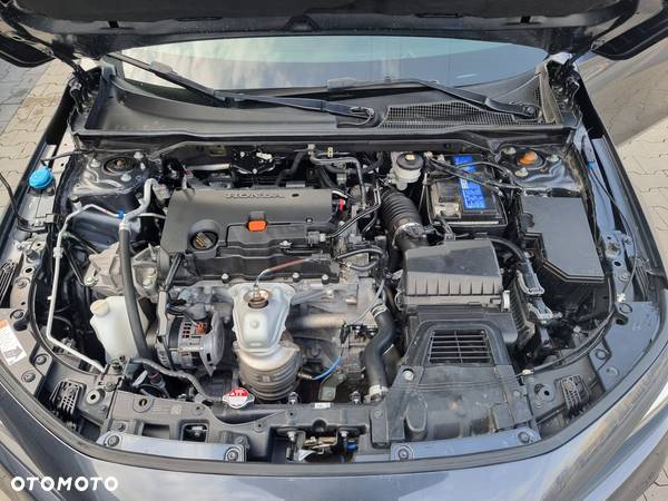 Honda Civic 2.0 i-MMD Sport CVT - 20