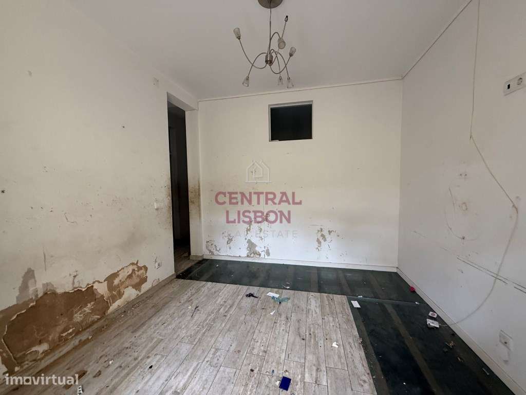 T4+1 com Terraço e Logradouro em Arroios | Possibilidade de Duas Zo...-5