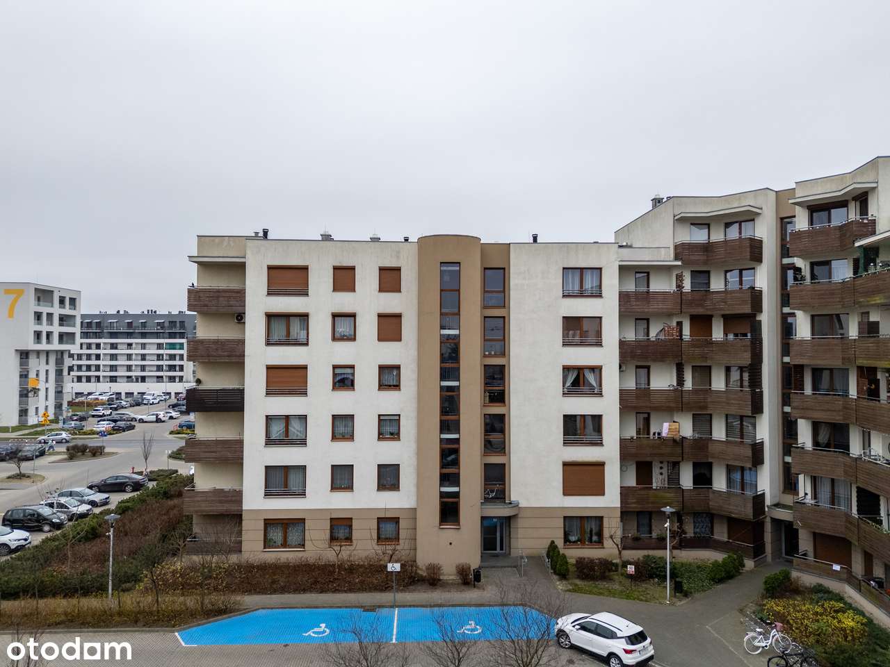 3pok./klimatyzacja/komórka lok./świeżo odmalowane/meble w cenie-19