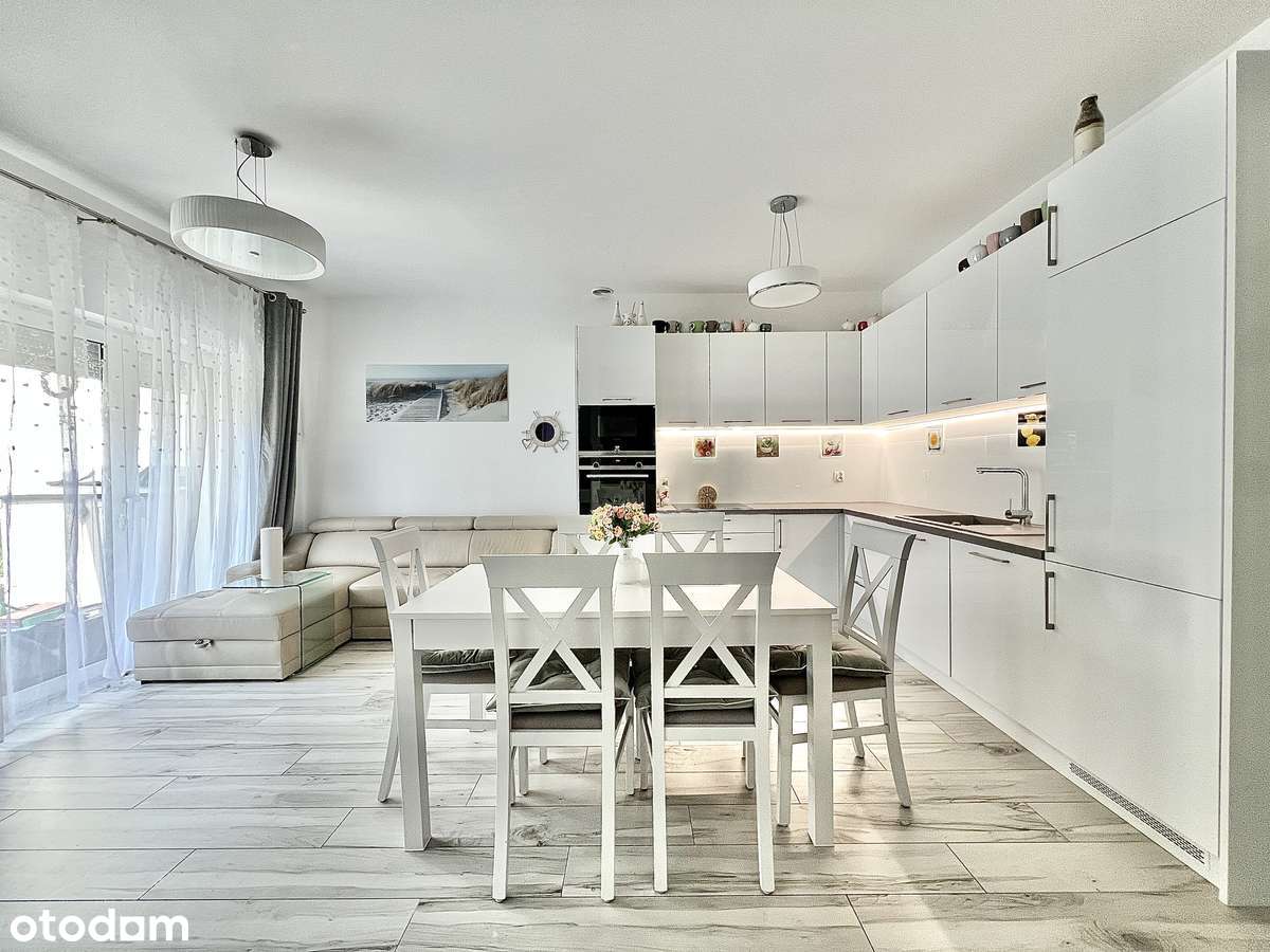 Atrakcyjny dom z ogrodem w zabudowie szeregowej Świnoujście-1