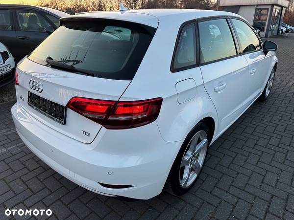 Audi A3 35 TDI Sportback design - 4