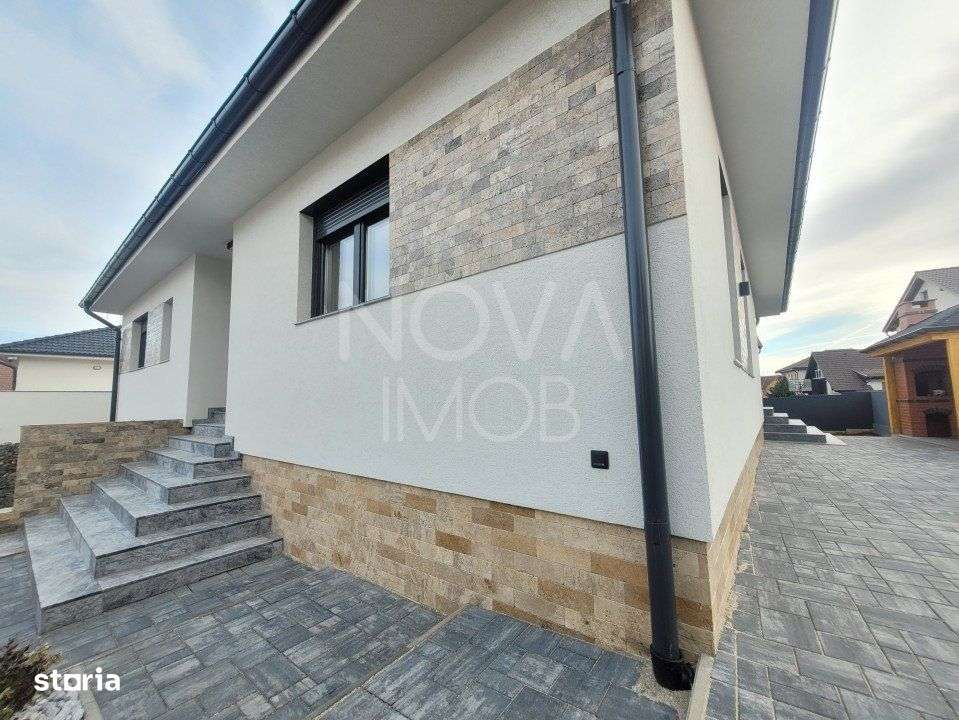 Casa individuala pe un singur nivel cu garaj dublu - Selimbar - Imagine principală: 3/17