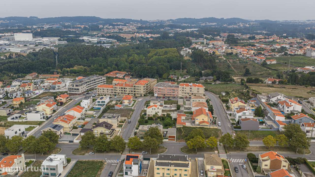 T2 em Arcozelo (V. N. de Gaia) com 114 m², Excelente Localização.-18