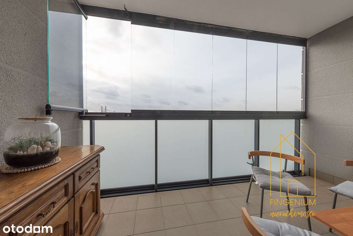 3 pokojowe mieszkanie na ostatnim piętrze-12