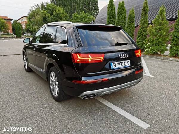 Audi Q7 3.0 TDI Quattro Tiptronic - 26