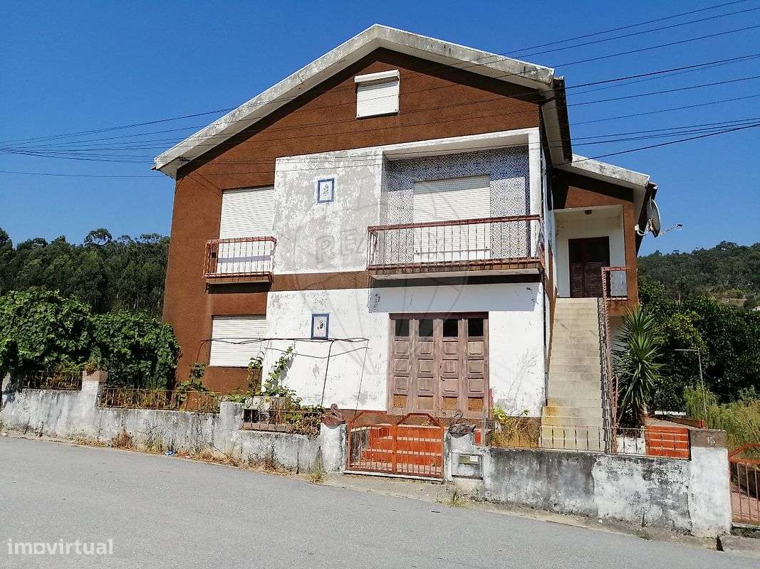 Moradia T5 para venda - Grande imagem: 2/24