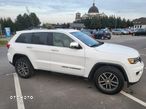 Jeep Grand Cherokee - 8