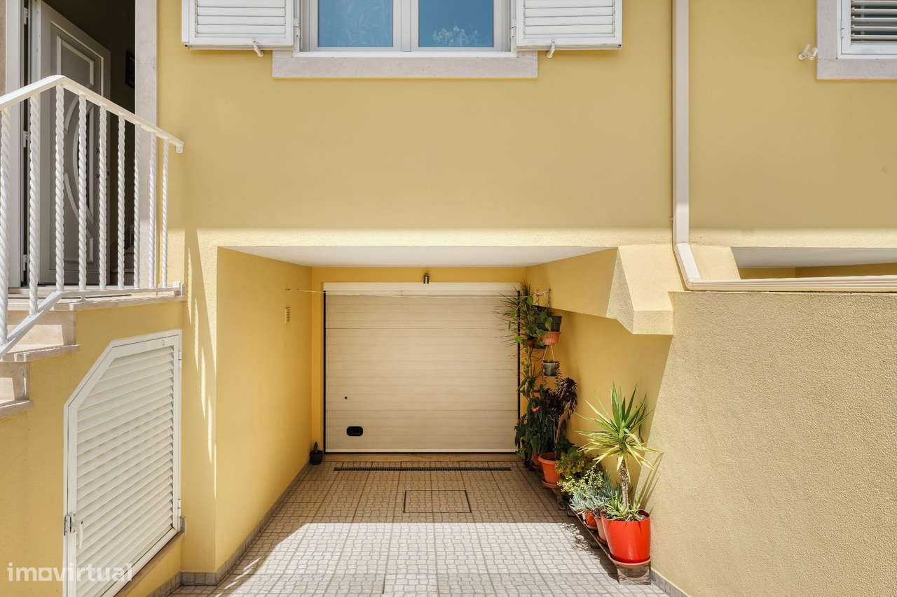 Moradia T3 · 3 Pisos · Garagem · Bacelos do Gaio,  – Seixal-26