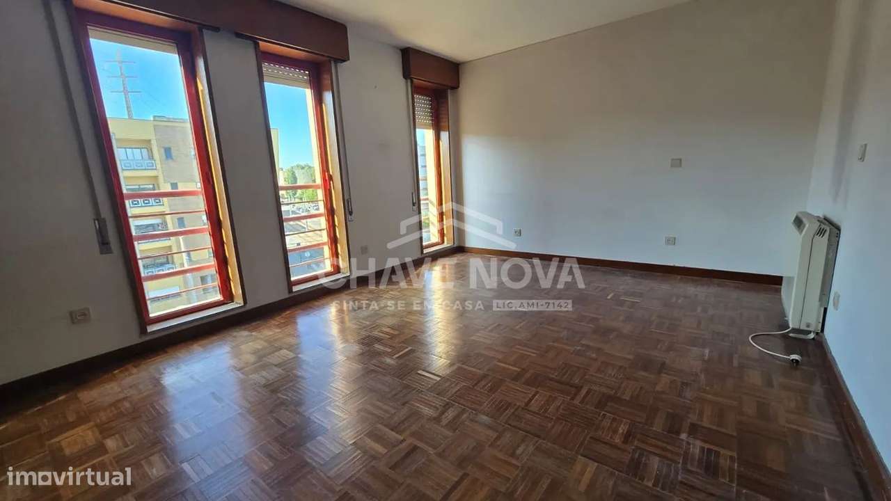 Apartamento T3 na Senhora da Hora – Junto ao Metro-16