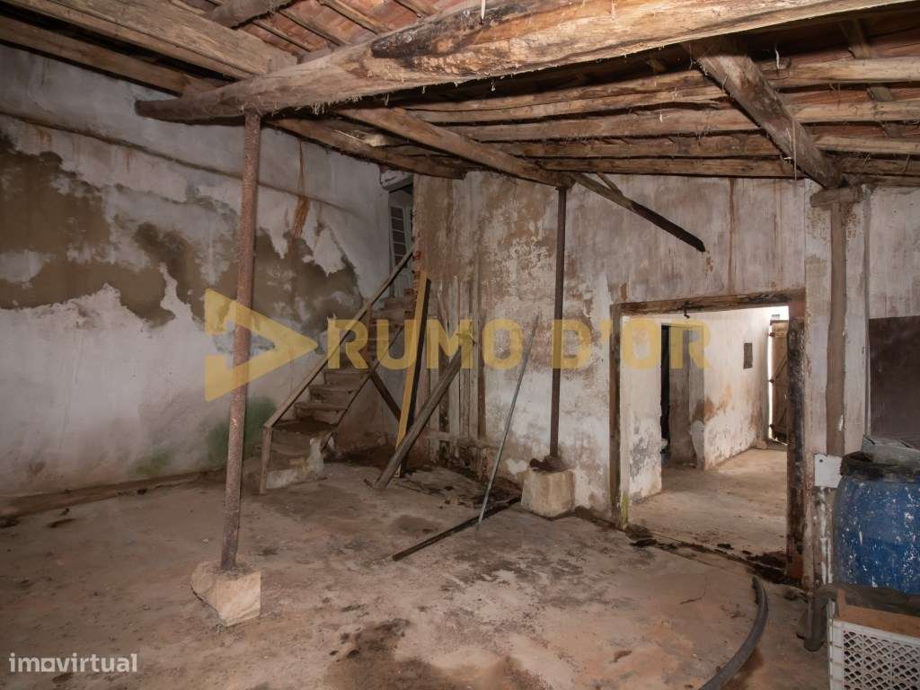 Arrecadação com logradouro em Pocariça-10