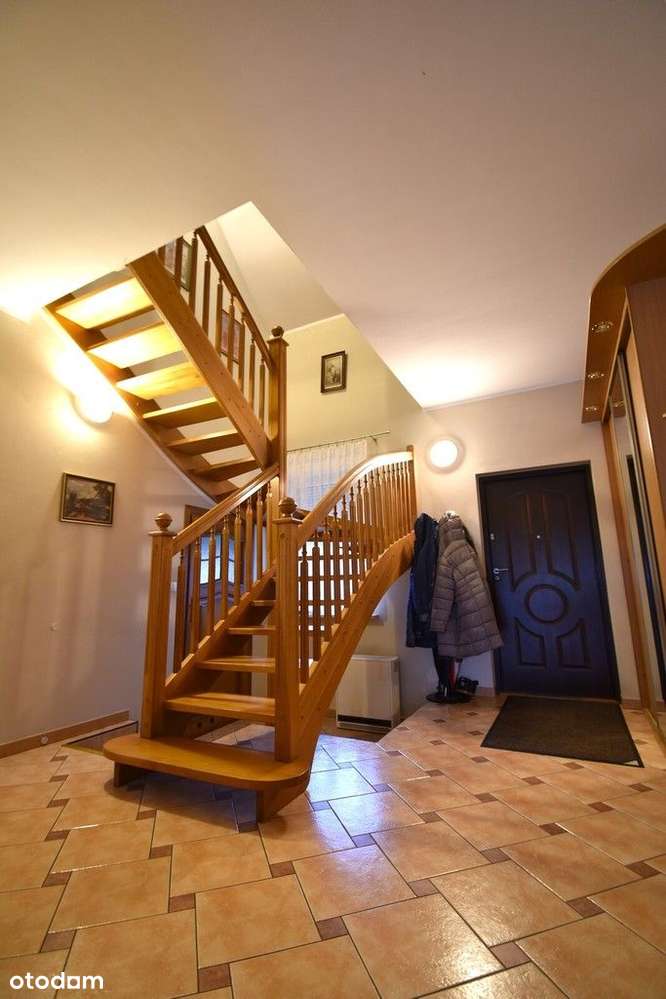 Atrakcyjny dom w Baczynie.-17